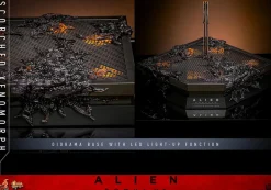 Alien: Romulus (2024) - Scorched Xenomorph 1/6th Scale Hot Toys Action Figure