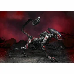 Aliens - Night Cougar Alien Kenner Tribute Ultimate 7” Scale Action Figure
