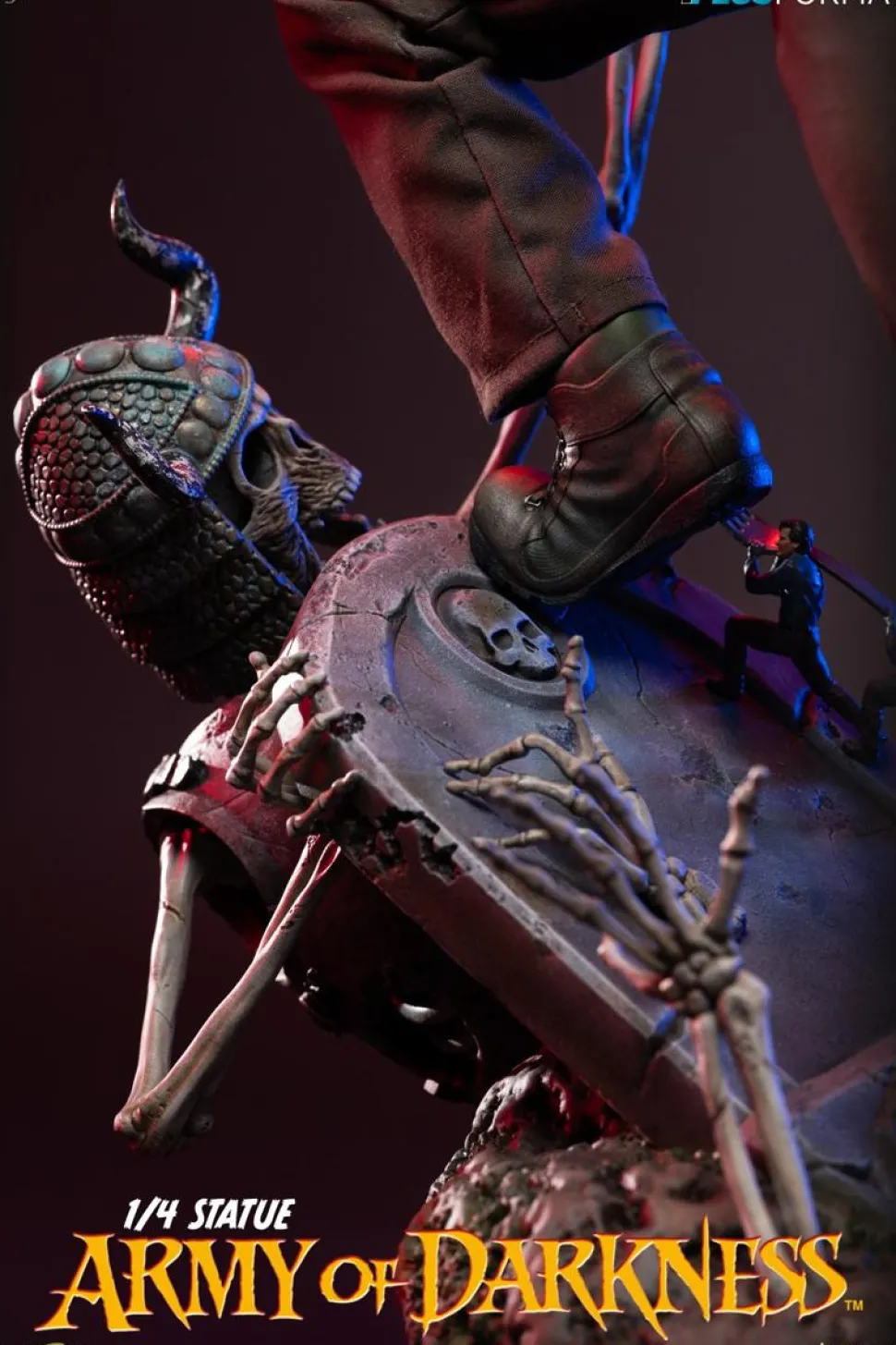 Army of Darkness - Ash 1/4th Scale Statue