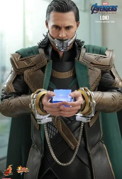 Avengers 4: Endgame - Loki 1/6th Scale Hot Toys Action Figure