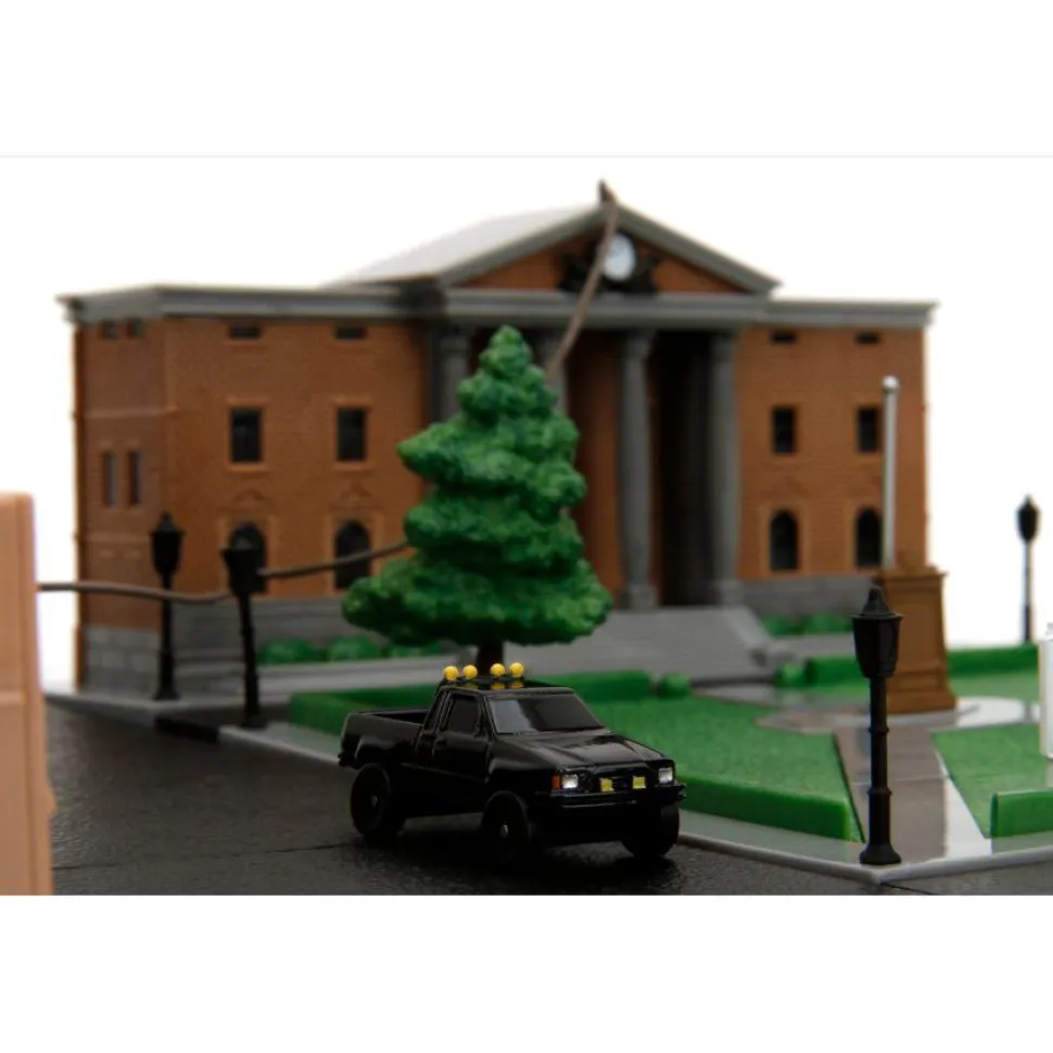 Back to the Future - Hill Valley Courthouse Nano Scene 1.65" Scale Die-Cast Vehicle Diorama Playset