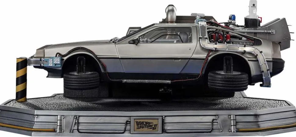 Back to the Future Part II - DeLorean 1/10th Scale Statue