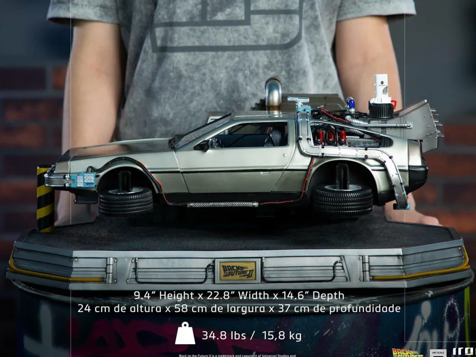 Back to the Future Part II - DeLorean 1/10th Scale Statue