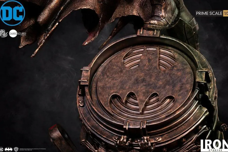 Batman - Batman Bronze Edition 1/3 Scale Statue