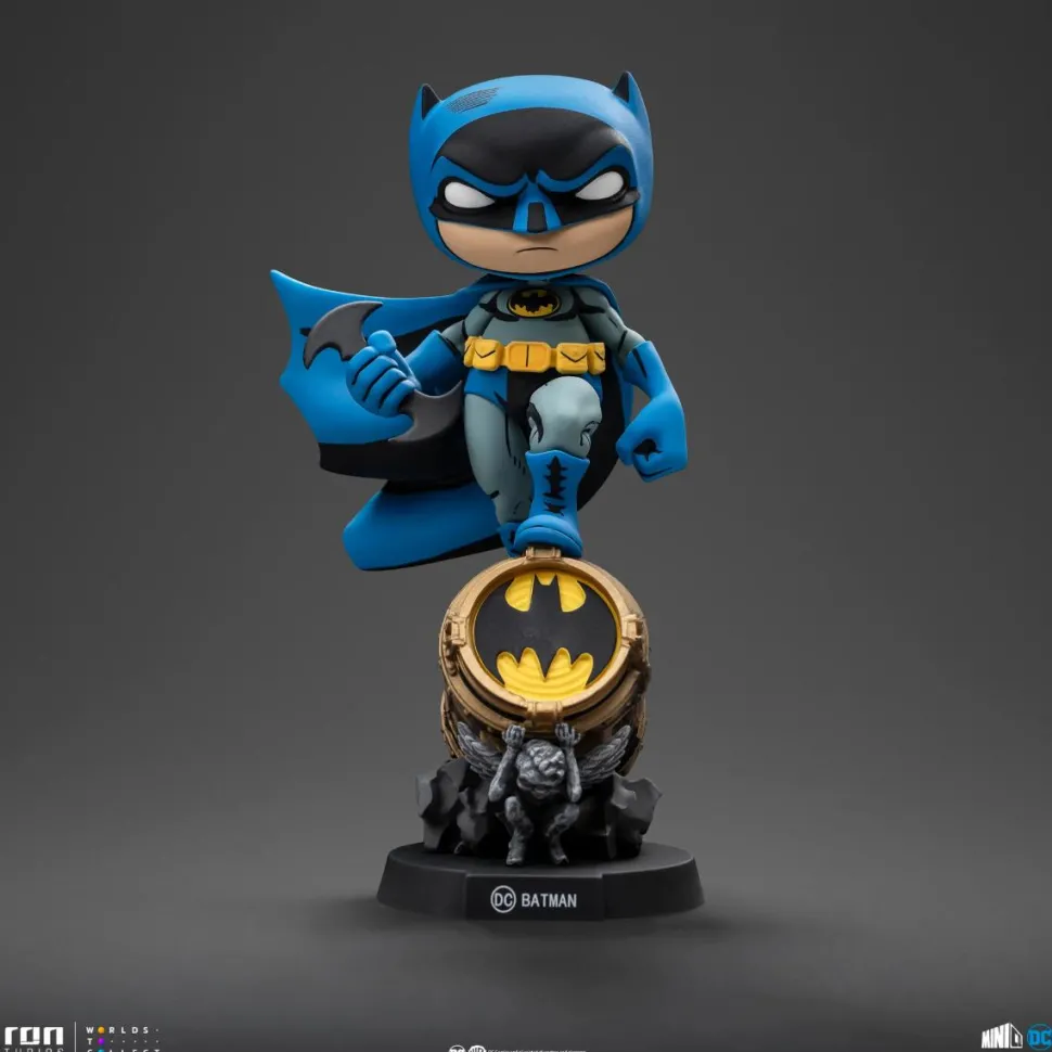 Batman - Batman on Bat-Signal (Blue Variant) MiniCo 7" Vinyl Figure