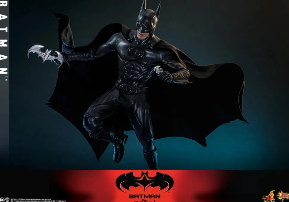 Batman & Robin (1997) - Batman 1/6th Scale Hot Toys Action Figure