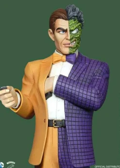 Batman - Two Face Classic Maquette 14