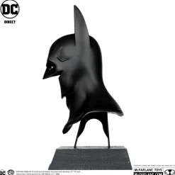 Batman: Arkham Asylum - Batman Cowl 1/3rd Scale Replica PVC Statue