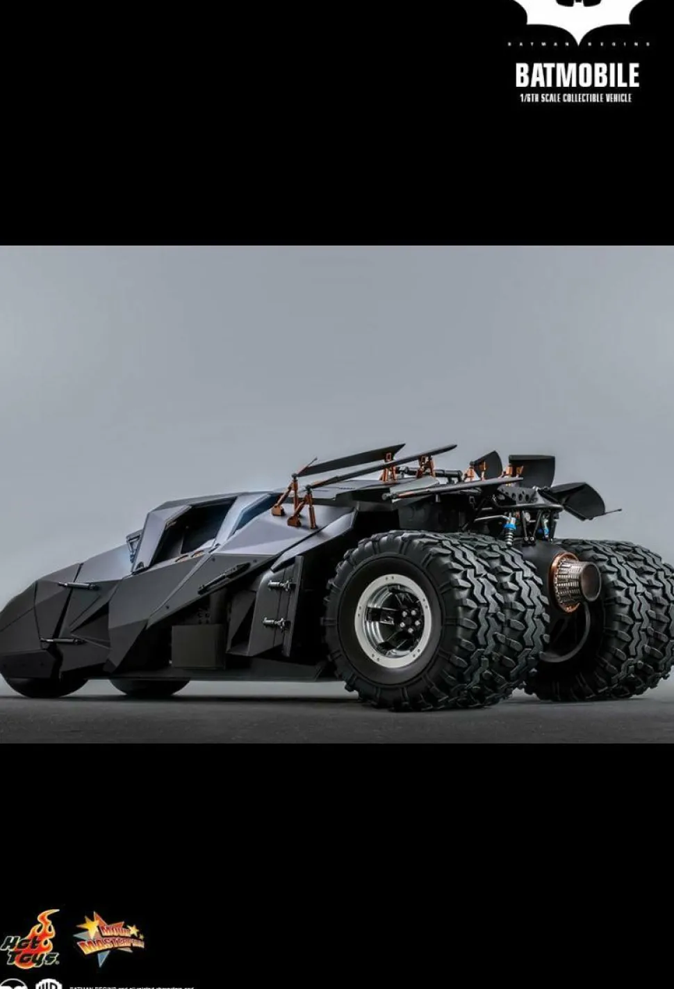 Batman Begins - Batmobile Tumbler 1/6th Scale Hot Toys Action Figure Vehicle Accessory