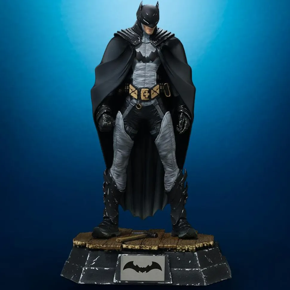 Batman: Gargoyle of Gotham - Batman 1/10th Scale Statue