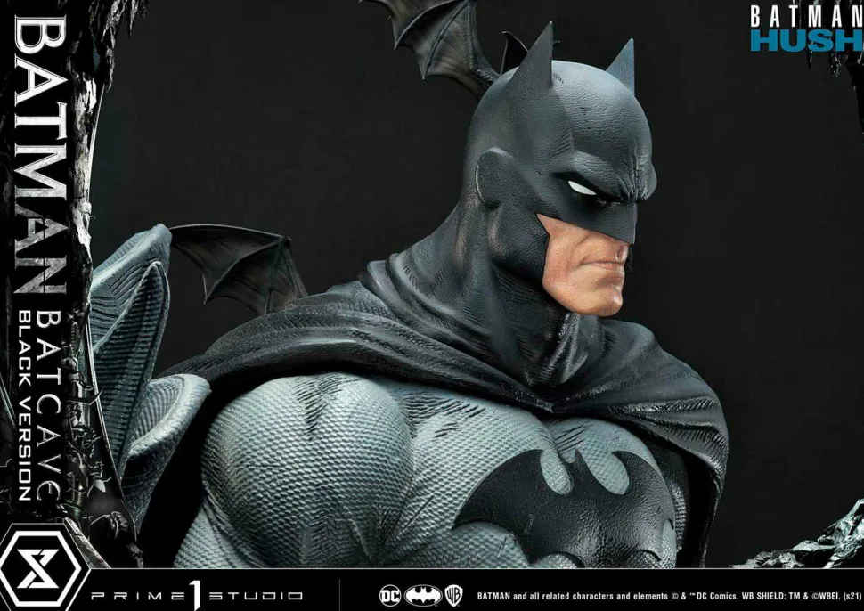 Batman: Hush - Batman Batcave Black Version 1/3 Scale Statue