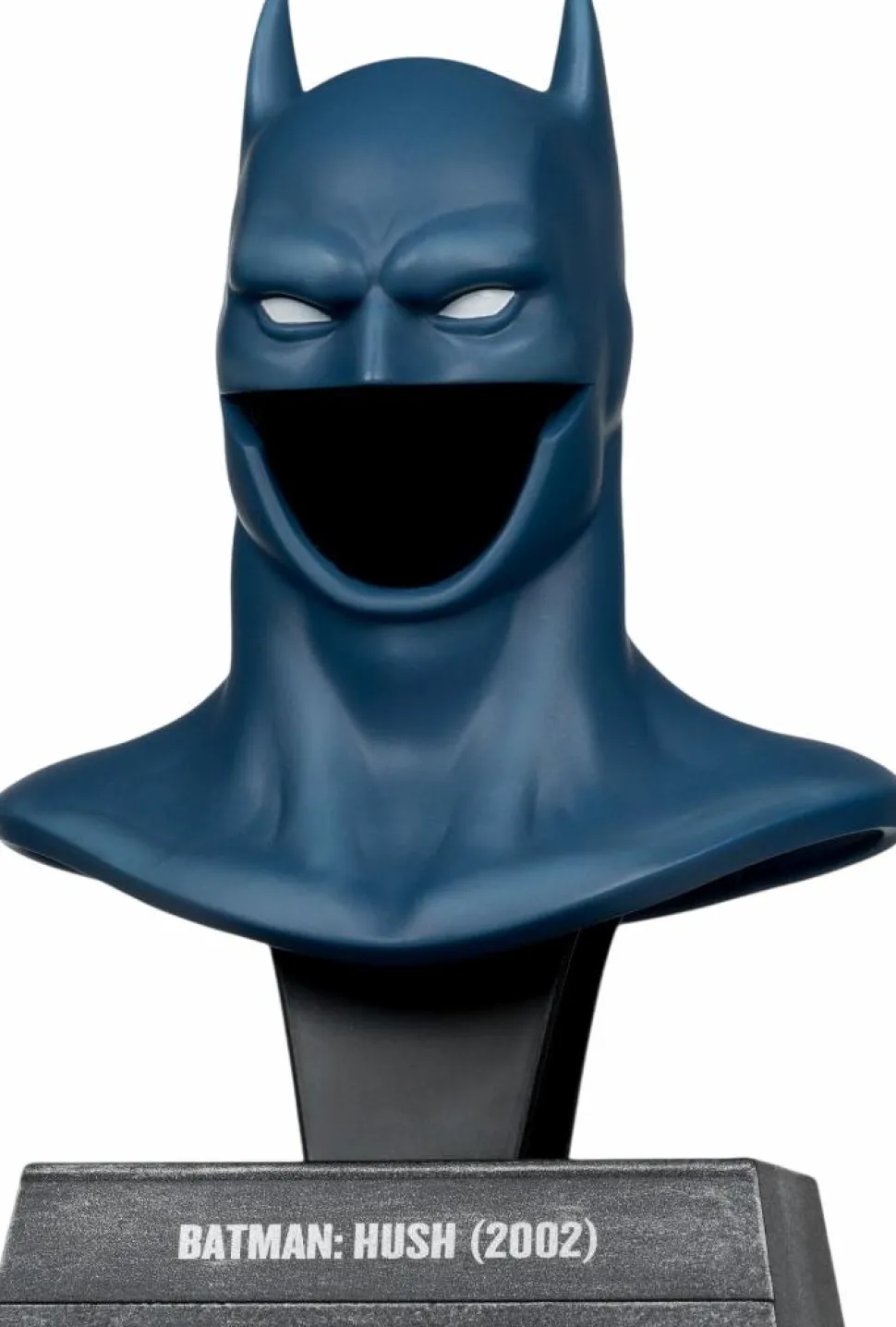 Batman: Hush - Batman Cowl 1/3rd Scale Replica PVC Statue