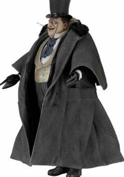 Batman Returns - Mayoral Penguin 1/4 Scale Action Figure