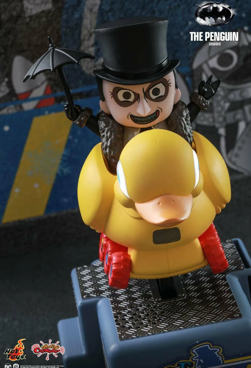 Batman Returns - The Penguin CosRider Hot Toys Figure