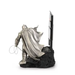 Batman: The Dark Knight Returns - Batman Limited Edition 11