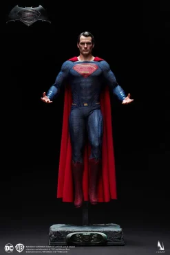 Batman Vs. Superman: Dawn of Justice - Superman INART 1/6th Scale Action Figure