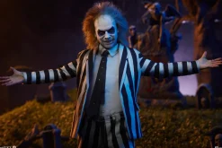 Beetlejuice - Beetlejuice in Striped Suit 1/6th Scale Action Figure