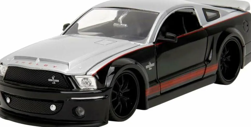 Big Time Muscle - Black/Silver 2008 Ford Shelby Mustang GT-500KR 1/24th Scale Die-Cast Vehicle Replica