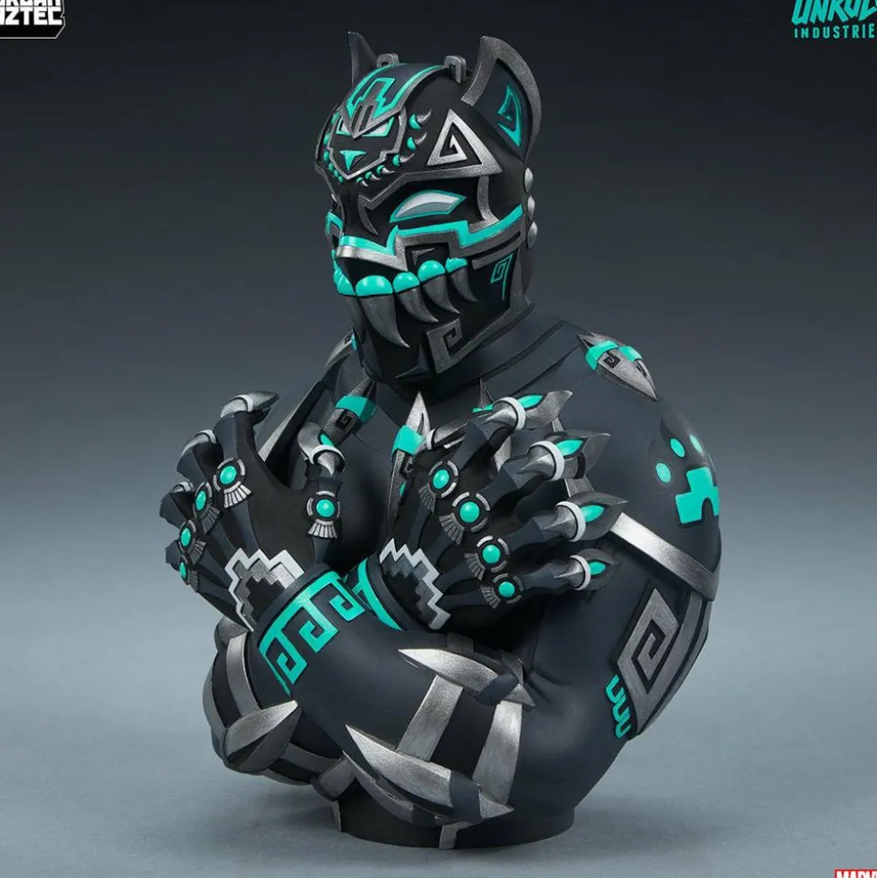 Black Panther - Black Panther 7” Vinyl Figure by Jesse Hernandez