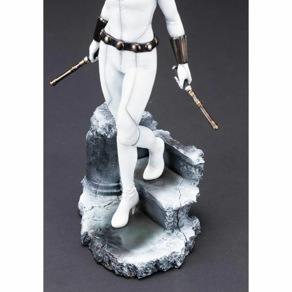 Black Widow - Black Widow White Costume Ver. ArtFX Premier 1/10th Scale Statue