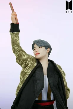BTS - Jimin Deluxe 9” Statue