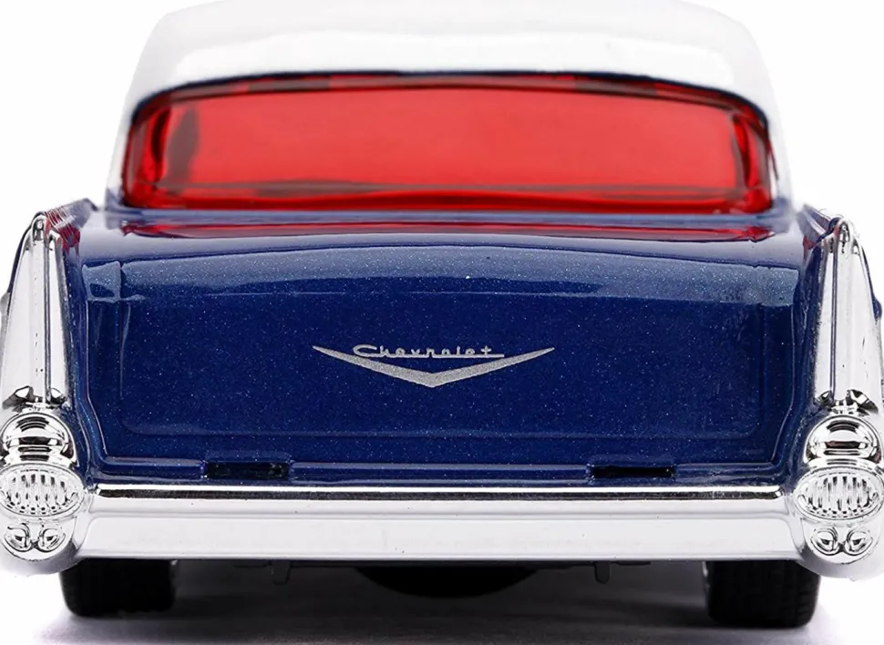 Captain America - Falcon’s 1957 Chevy Bel-Air 1/32 Scale Hollywood Rides Die-Cast Vehicle Replica