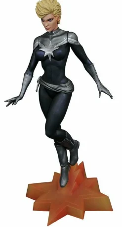 Captain Marvel - Captain Marvel S.H.I.E.L.D Edition Marvel Gallery 9” PVC Diorama Statue