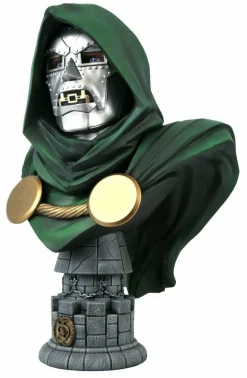 Fantastic Four - Doctor Doom Marvel Legends in 3D 1/2 Scale Bust