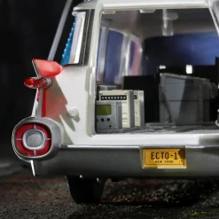 Ghostbusters (1984) - Ecto-1 Plasma Series 3.75