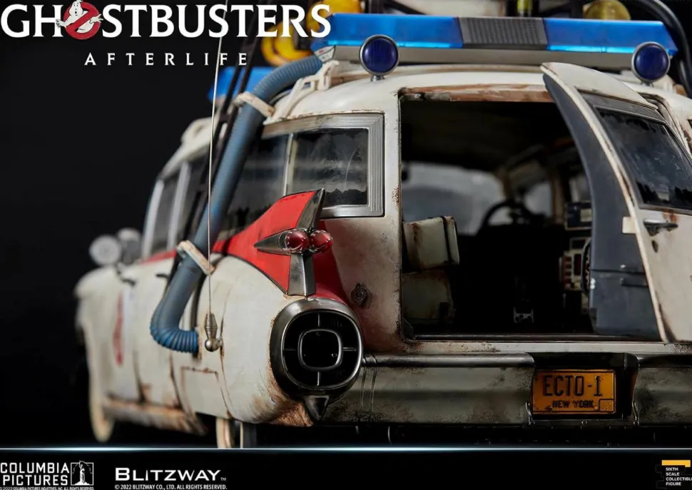 Ghostbusters: Afterlife - Ecto-1 1/6th Scale Action Figure Vehicle Accessory