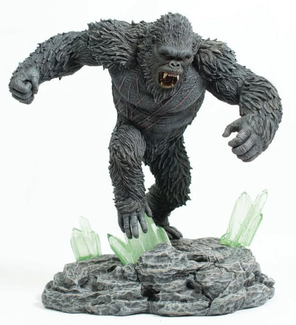 Godzilla x Kong: The New Empire - King Kong Deluxe Gallery 9" PVC Statue