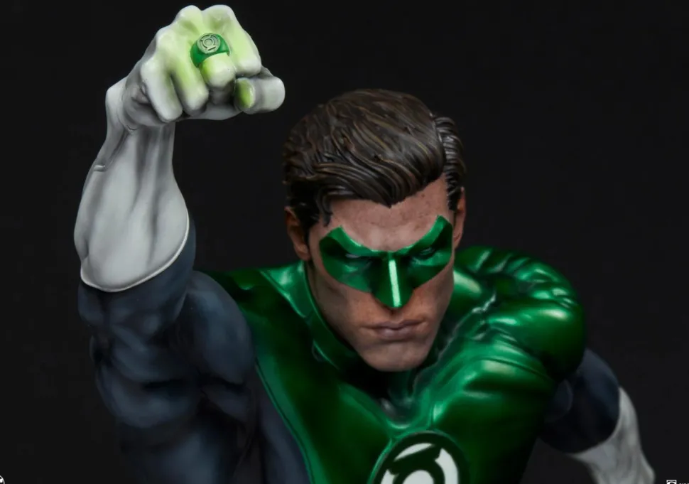 Green Lantern - Hal Jordan 34" Premium Format Statue