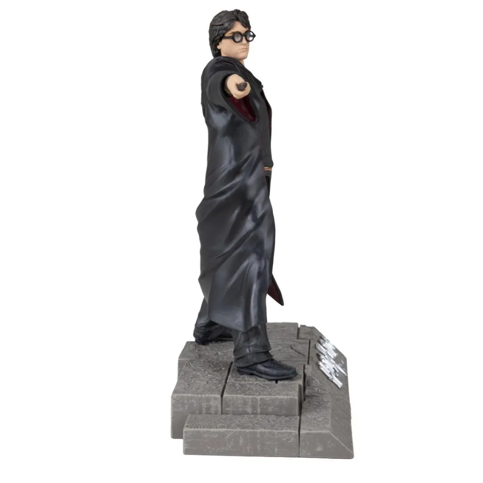 Harry Potter - Harry Potter Movie Maniacs WB 100 Limited Edition 6" Scale PVC Posed Figure