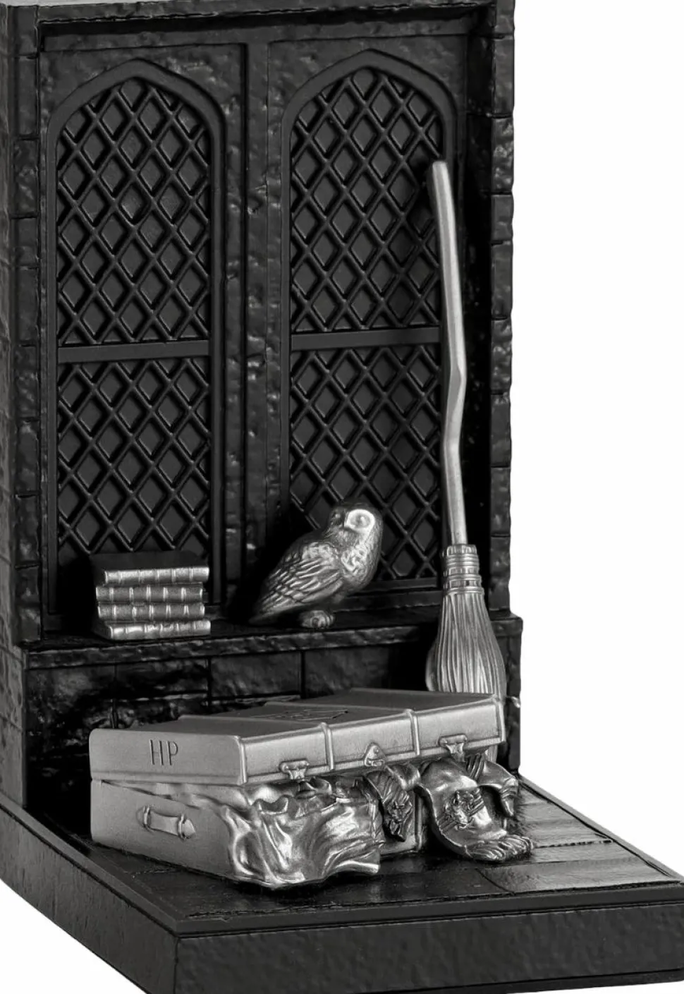 Harry Potter - Harry's Dormitory 5" Pewter Bookend