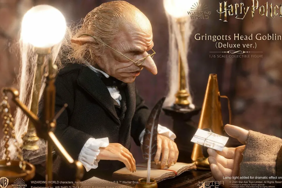 Harry Potter and the Philosopher's Stone - Gringotts Head Goblin Deluxe 1/6th Scale Action Figure
