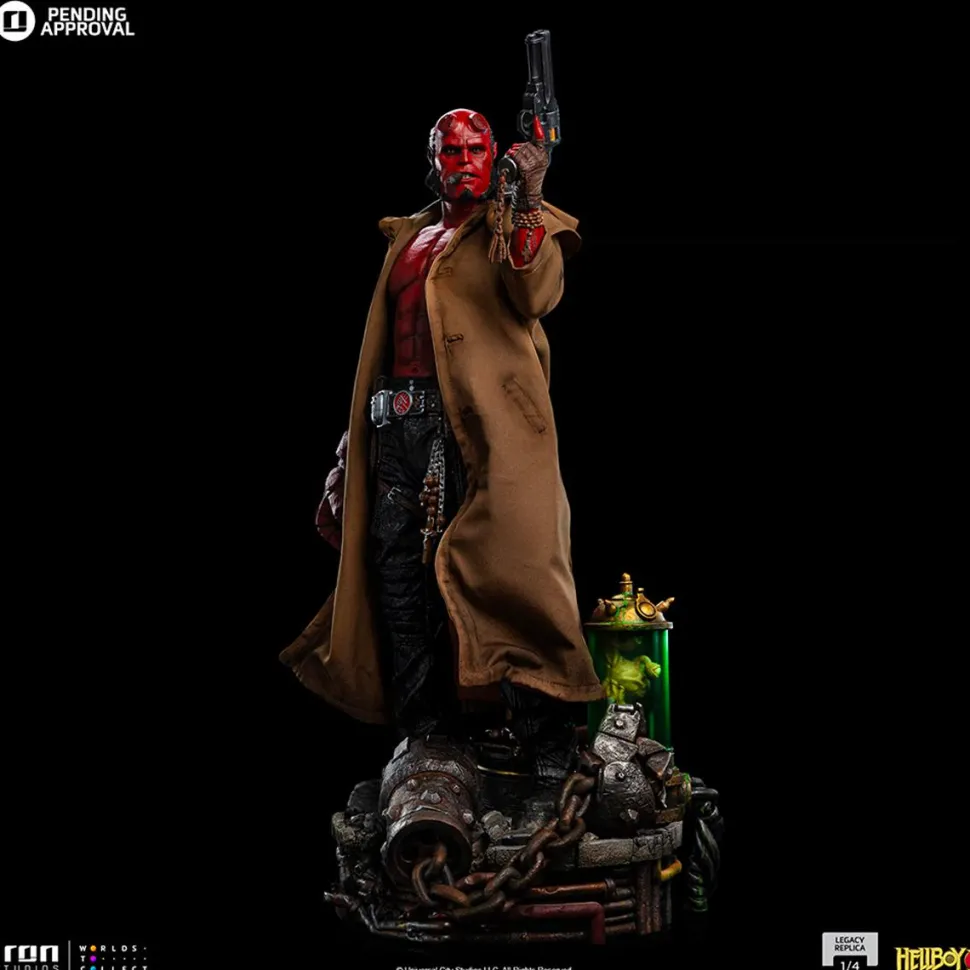 Hellboy 2 - Hellboy with Big Baby 1/4th Scale Statue