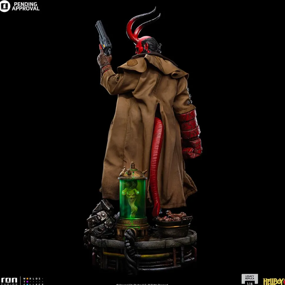 Hellboy 2 - Hellboy with Big Baby 1/4th Scale Statue