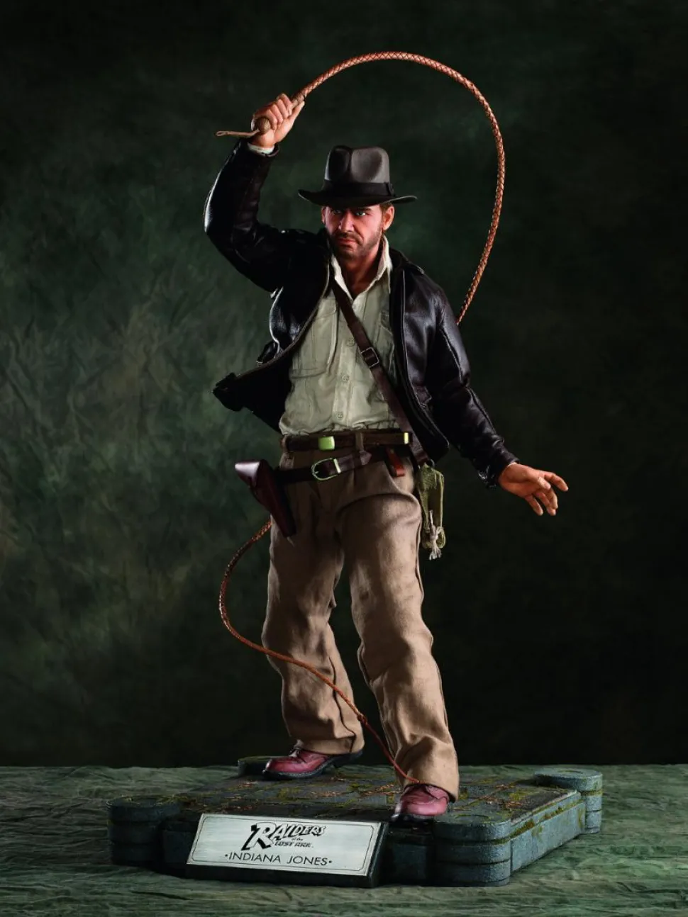 Indiana Jones and the Raiders of the Lost Ark - Indiana Jones 1/3 Scale Cinemaquette Statue