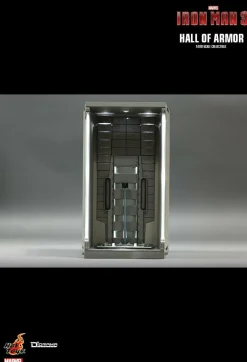 Iron Man 3 - Hall of Armor 1/6th Scale Hot Toys Action Figure Diorama Accessory (Set of 4)