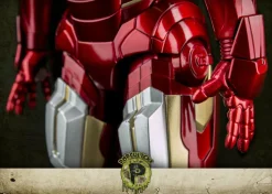 Iron Man 3 - Hall of Armor Mark VII (7) 1/9th Scale Action Hero Vignette Model Kit Statue