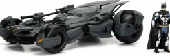 Justice League (2017) - Batman with Batmobile Hollywood Rides 1/24th Scale Die-Cast Vehicle Replica