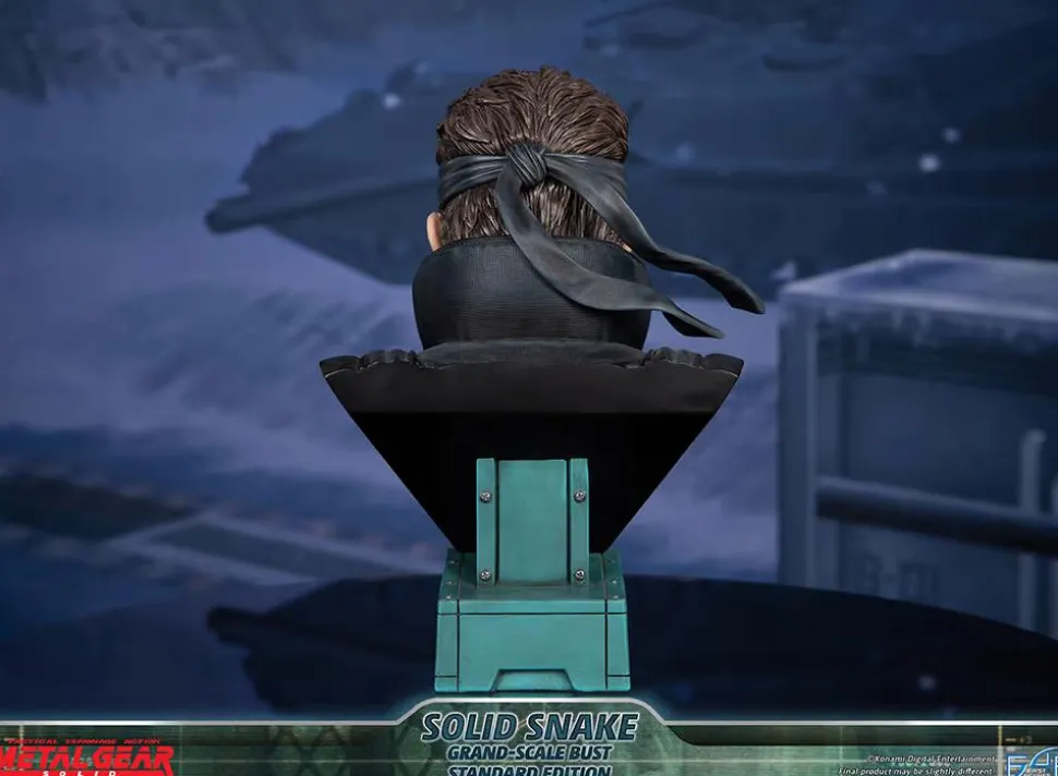 Metal Gear Solid - Solid Snake Grand Scale 12” Bust