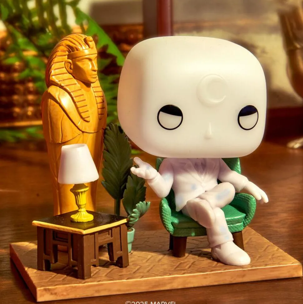 Moon Knight - Mr. Knight Deluxe Pop! Vinyl Figure (Popcultcha Exclusive)