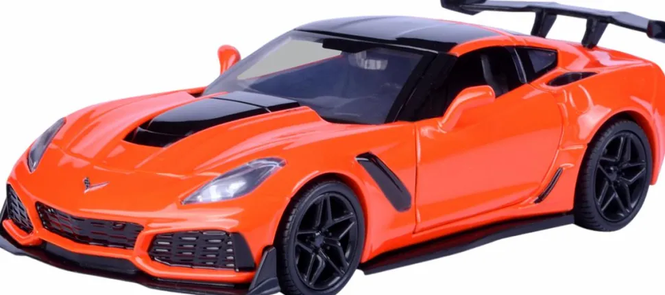 Motormax - Orange 2019 Corvette ZR1 Timeless Legends Collection 1/24th Scale Die-Cast Vehicle Replica
