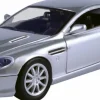 Motormax - Silver Aston Martin DB9 Timeless Legends Collection 1/24th Scale Die-Cast Vehicle Replica