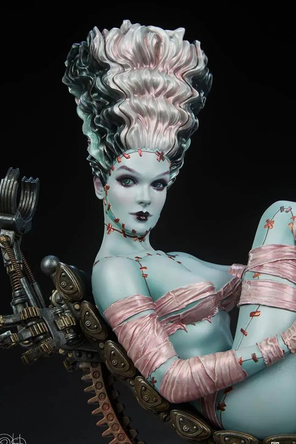 Olivia De Berardinis - Frankie Reborn 17” Statue