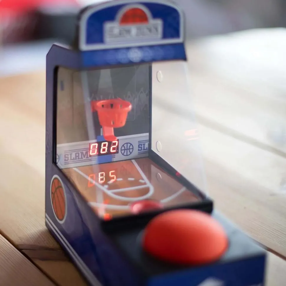 Orb - Retro Mini Arcade Basketball Game