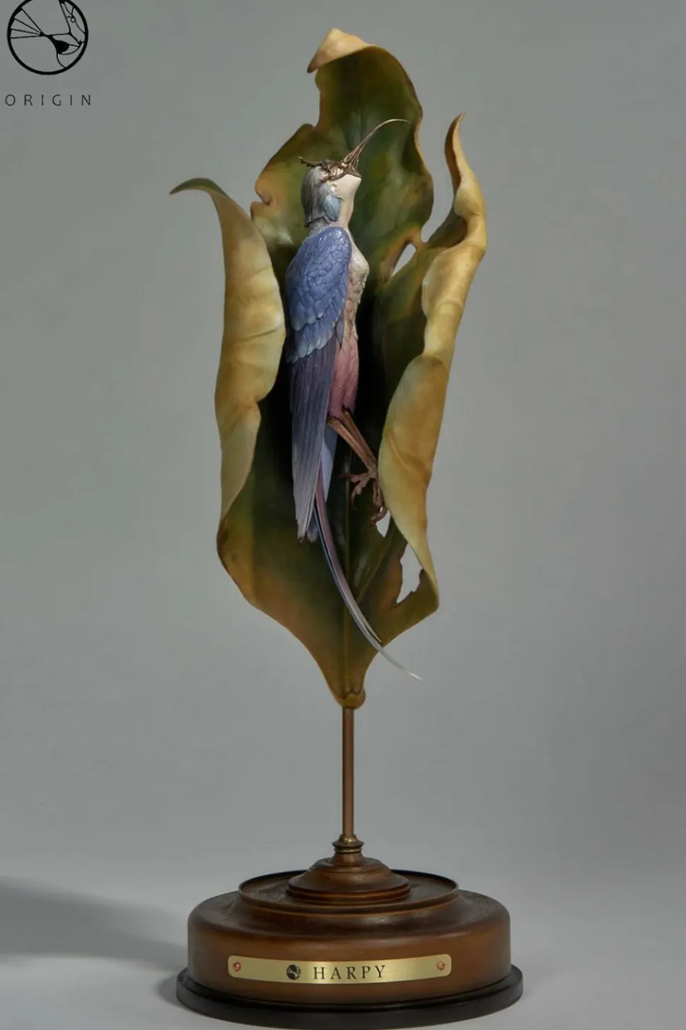 Origin - Harpy 16” Cinemaquette Statue