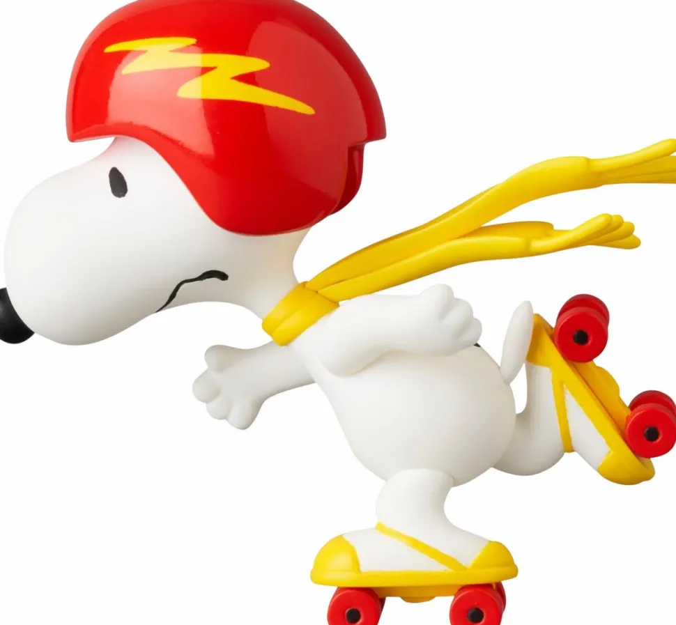 Peanuts - Roller Derby Snoopy Ultra Detail Figure UDF Vinyl Figure (Series 16)