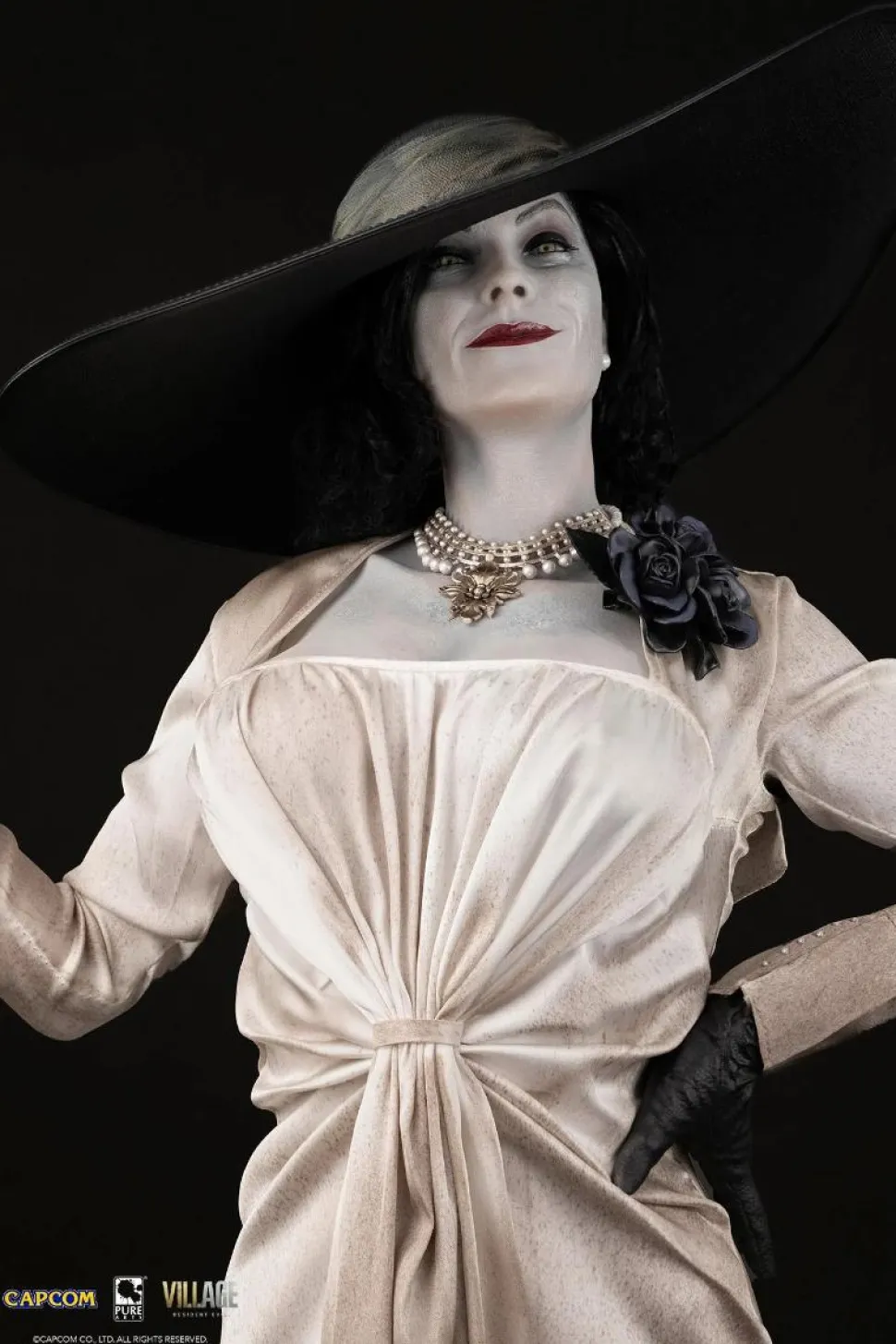 Resident Evil Village - Lady Dimitrescu 1/4 Scale Statue